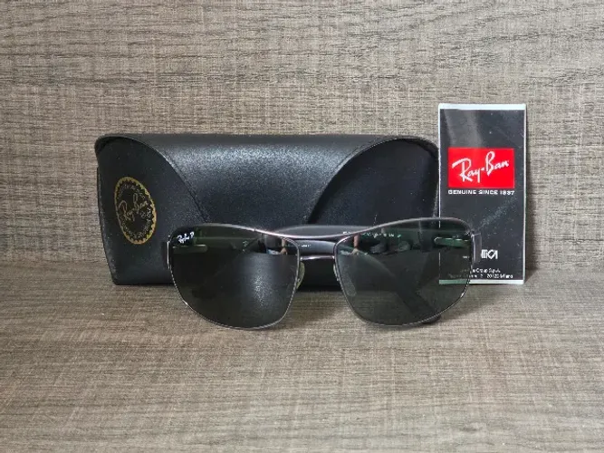 Ray-Ban Active Lifestyle Polarizado RB3379