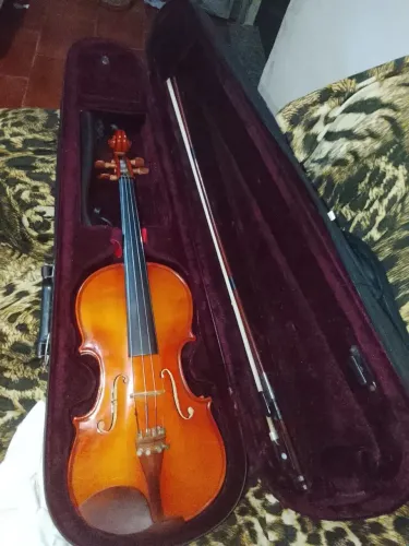 Oportunidade: Violino Eagle VK 431 Original - Conservado.