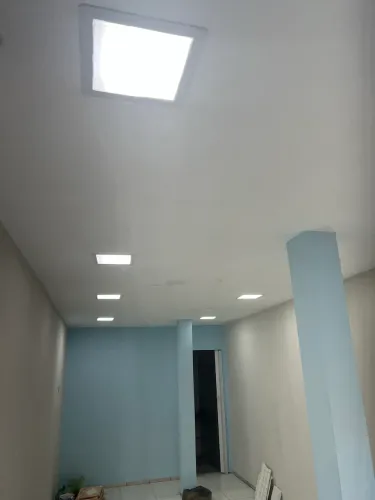 Aluga-se Ponto na Av nações