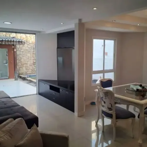 CASA PARA VENDA E LOCAÇÃO NO CONDOMÍNIO QUINTAS DO TAMBORÉ - SANTANA DE PARNAÍBA-SP!