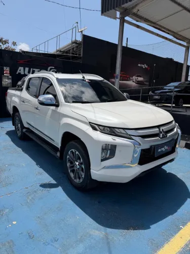 Mitsubishi L200 Triton Sport HPE-S 2.4 CD Dies. AUT 2021