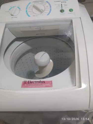 Vendo máquina de lavar Eletrolux 9 kg Carlos *