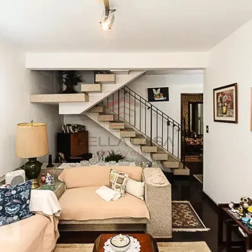 Casa com 3 quartos e 270m de construção na mooca