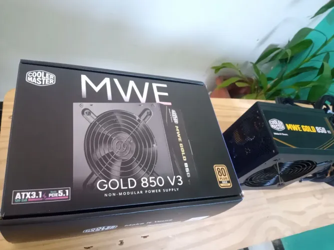 Fonte cooler master Mwe 850