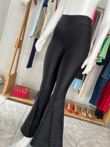 Calça 36/38 tecido premium 