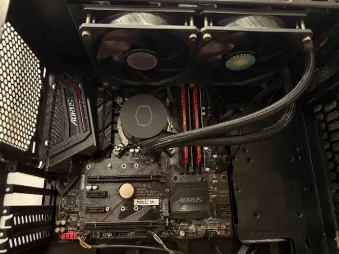 Computador - Kit i7 8700 + Z370M + 32GB RAM