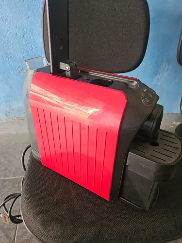 Maquina de fazer café, Cápsula, nova, 220$ reais