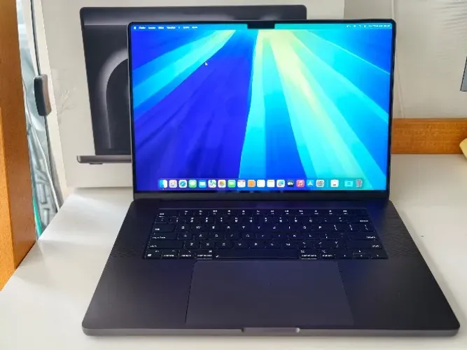 MACBOOK PRO M4 PRO 16 24GB, 512GB - SPACE BLACK 100% - 10 CICLOS Applecare