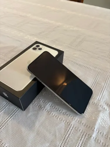 IPhone 11 Pro Max 256GB - Branco