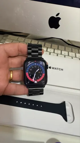 Apple Watch Series 8 GPS 45mm Preto | Nunca Aberto | Caixa Original + 8 Pulseiras