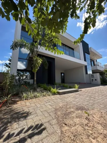 Sobrado Residencial à venda, Parque Verde, Cascavel - SO0665.