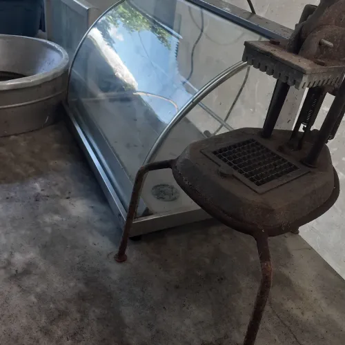 Estufa e fritadeira de batatinha 350 reais tudo 