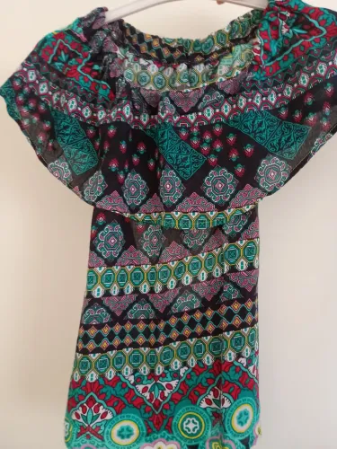 2 blusas por 20,00 M
