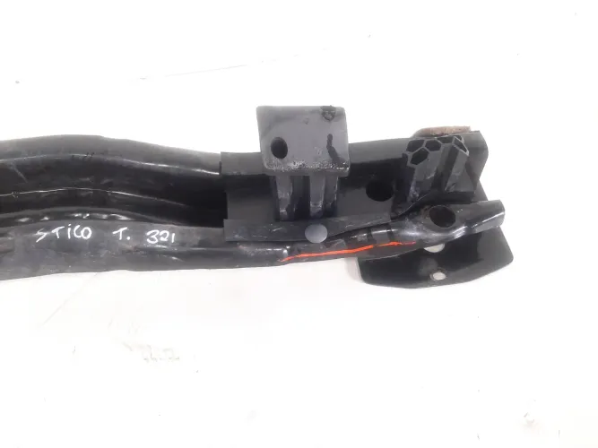 Alma Parachoque Traseiro Fiat Stilo 2003 2004 2005 A 2011