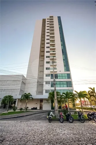 Salas à venda em Parque Iracema - CE
