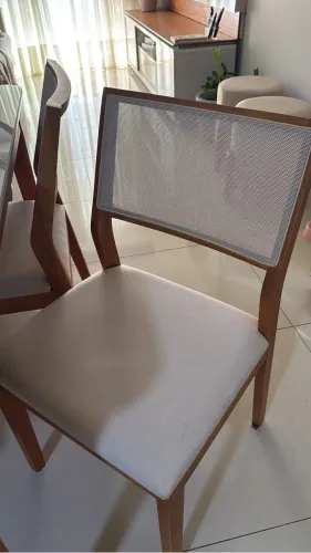 Mesa 4 cadeiras