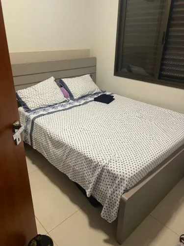 Base de cama MDF (Queen)