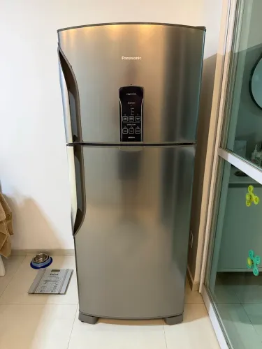 Geladeira PANASONIC BT-49 435 LT INOX URGENTE