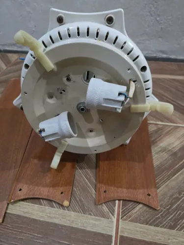 Ventilador de teto 