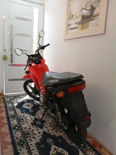 Pop 100 ano 2026 modelo 2027