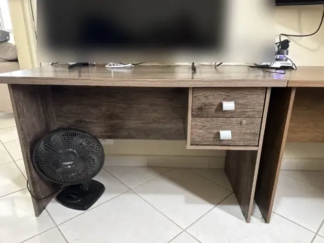 Mesa de escritório 1,20m com 2 gavetas