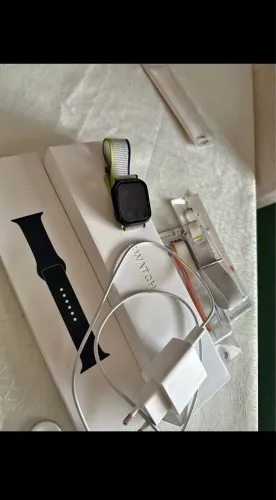 Apple Watch Series 8 45mm - Completo + Pulseiras Extras
