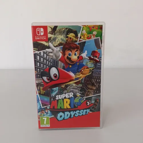 Vendo Super Mario Odyssey Nintendo Switch Semi novo
