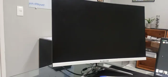 Monitor curvo 120HZ