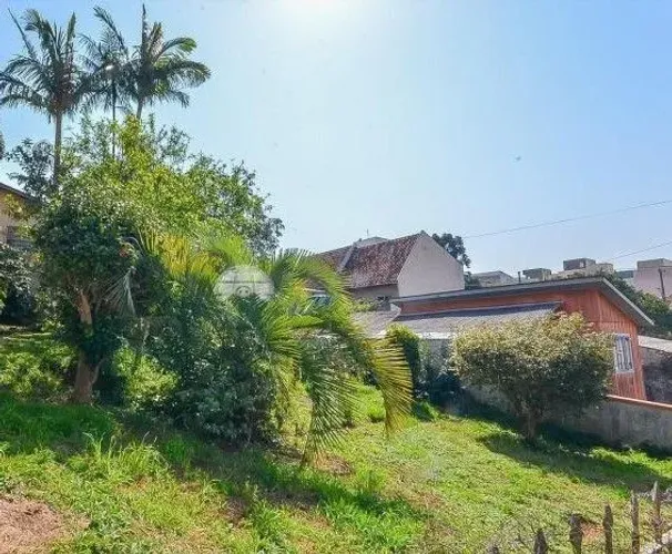 Terreno com Casa de Alvenaria em Excelente bairro 384 M2 R$ 465.000,00