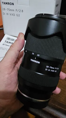 Lente Tamron 28-75mm F 2.8 Di III Sony Full Frame