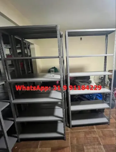 Estantes de aço 6 bandejas Novas Frete grátis