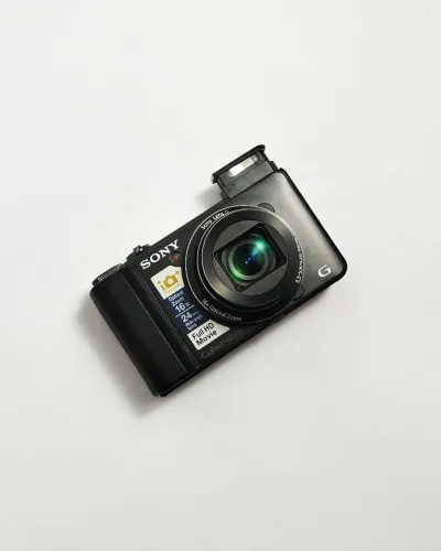 Câmera Sony hx9v 