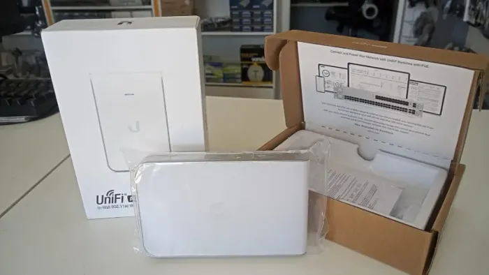ROTEADOR ACCESS POINT UBIQUITI AP 802.11AC