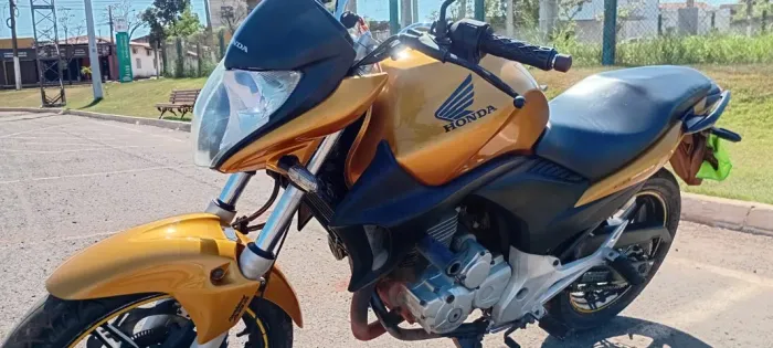 CB300R ABS 2010 - Cabeçote VELA FINA (2015) - Impecável!