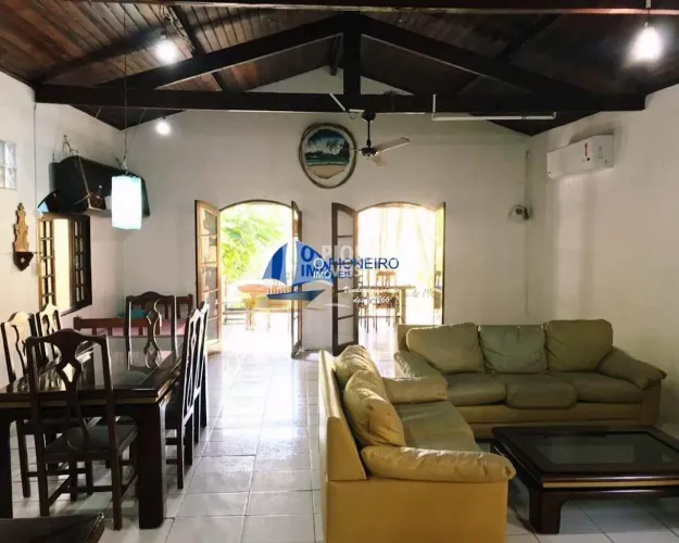 Casa individual em cambury para férias! Venha conferir!