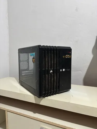 Gabinete Corsair Carbide air 240 LEIA A DESCRIÇÃO 