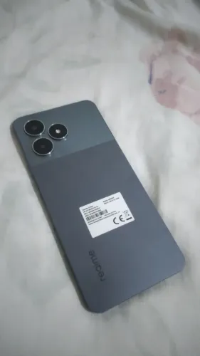 Realme note 50