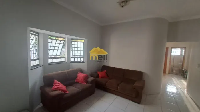 Casa para Locação em Presidente Prudente, Parque Residencial Funada, 5 dormitórios, 2 suít
