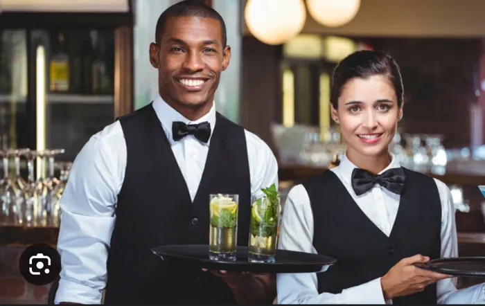 Diarista Garçom ou Auxiliar de Cozinha