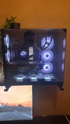 PC Gamer - I7 13700 - 32gb RAM - RTX3070