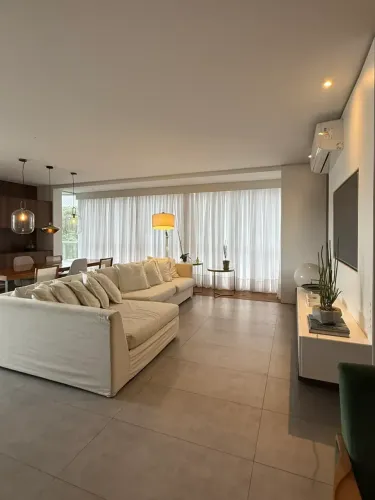 Apartamento 100% mobiliado para locação no Residencial Infinity Tower em Joinville/SC.