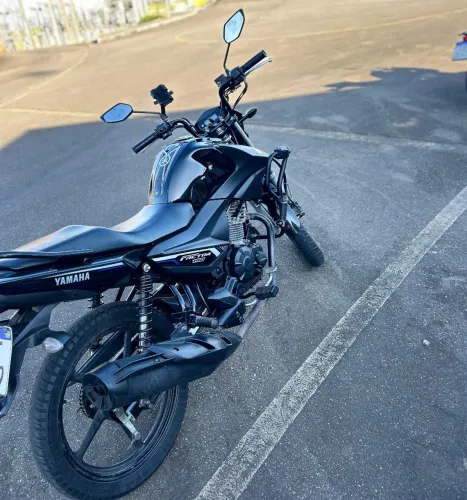 YAMAHA factor ED 150 preta 