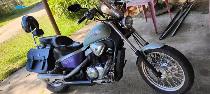 HONDA SHADOW VT 600