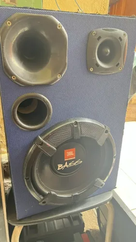 Desapego - Caixa trio com sub 12" JBL