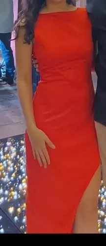 Vestido Elegante Vermelho