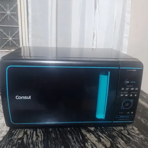 Micro-ondas Consul 20L (Não liga - Para conserto ou retirada de peças)