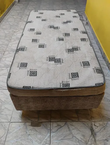 Cama box solteiro com colchão