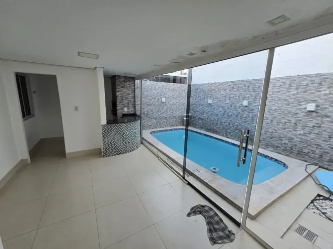 Condomínio Rubi Casa 3/4 com piscina e garagem coberta