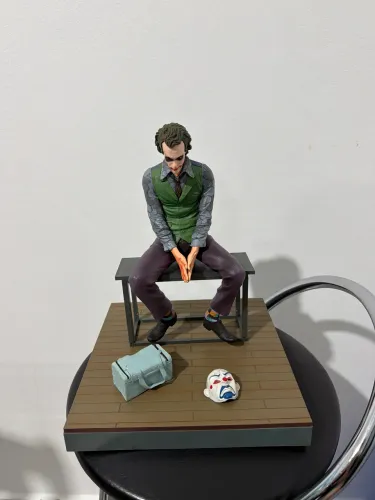 N Iron Studios Estátua Joker Coringa N Funko Pop