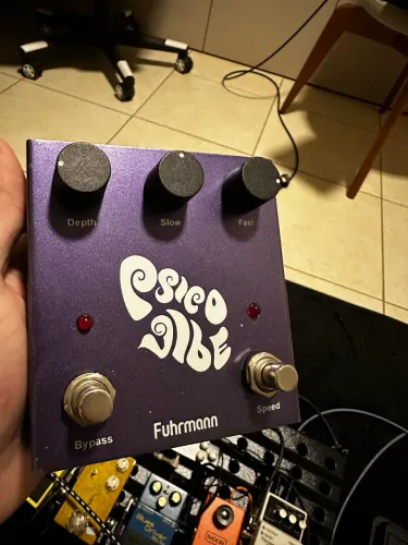 Pedal Psico Vibe Univibe Furhmann modulação